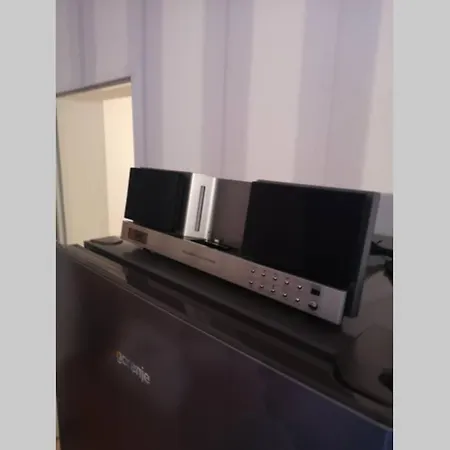 Daum - Frisch Renovierte In Apartment
